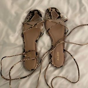 Aldo 8.5 ankle strap wrap shoes